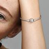 Foto de Pulsera de plata de ley y cierre Pandora en plata de ley 18 cm.