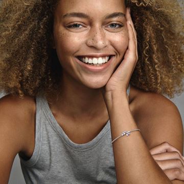 Foto de Pulsera Pandora de eslabones Herbario Brillante 20 cm.